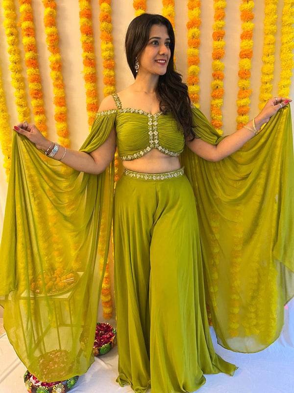 THEशादीSTORE- GREEN DRAPE SET